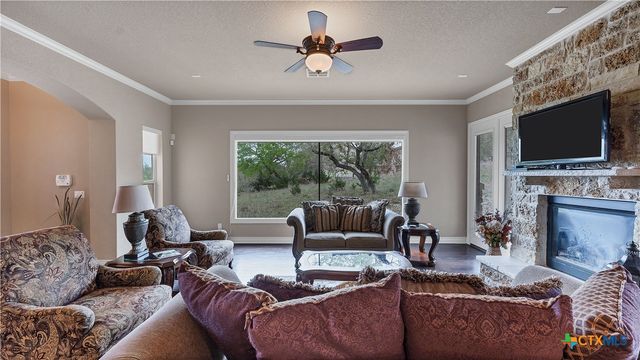 2171 Sierra Madre, Canyon Lake, TX 78133