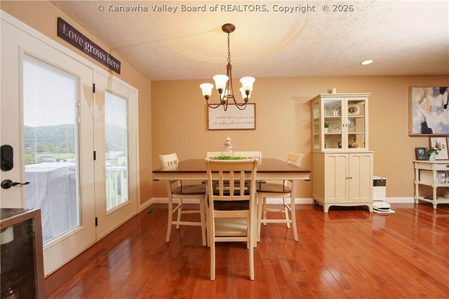 74 Hosanna Way, Winfield, WV 25213
