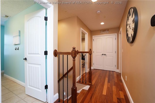 74 Hosanna Way, Winfield, WV 25213