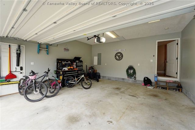 74 Hosanna Way, Winfield, WV 25213