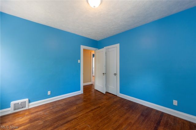 18526 Scottsdale Boulevard, Shaker Heights, OH 44122