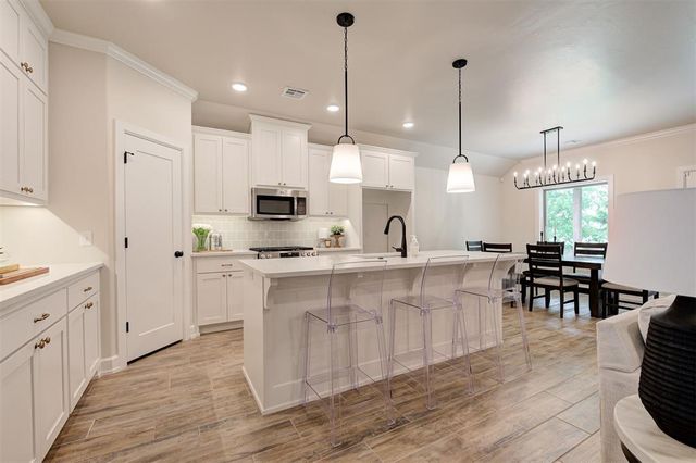 4840 Sundowner Lane, Edmond, OK 73034