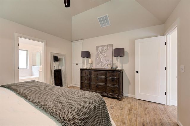4840 Sundowner Lane, Edmond, OK 73034