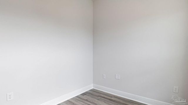 2127 Aqua St, Gulf Breeze, FL 32563