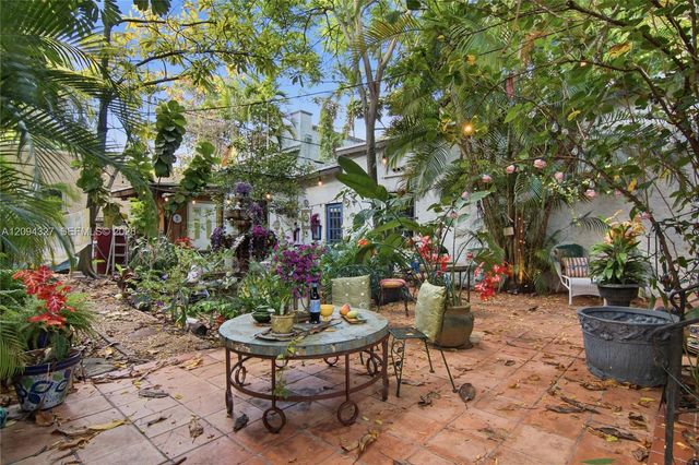 1621 SW 11th Street, Miami, FL 33135