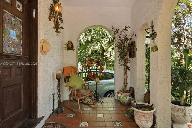 1621 SW 11th Street, Miami, FL 33135