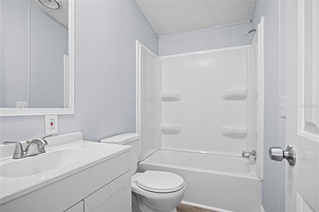 10522 BAY HILLS CIRCLE, Thonotosassa, FL 33592