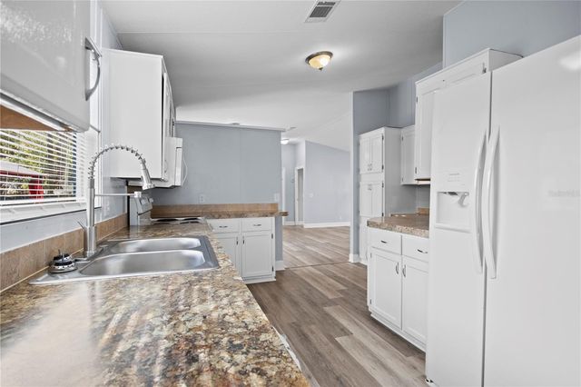 10522 BAY HILLS CIRCLE, Thonotosassa, FL 33592