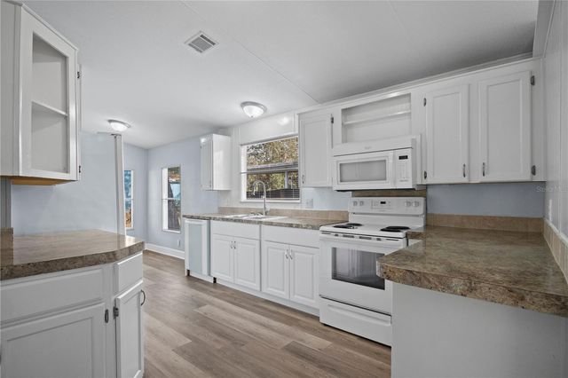 10522 BAY HILLS CIRCLE, Thonotosassa, FL 33592