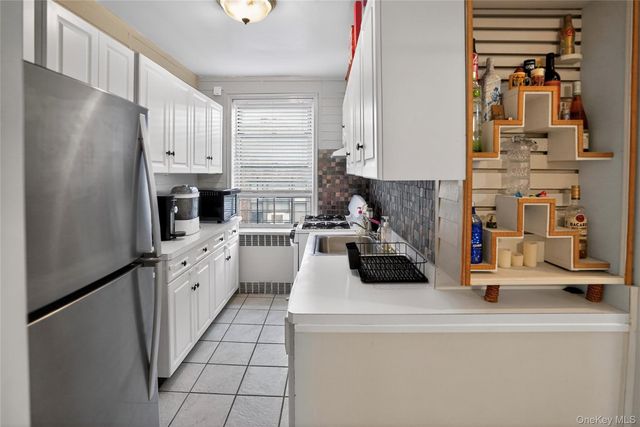 65-70 Booth Street 6F, Rego Park, NY 11374