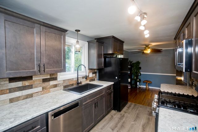 7 Marshall Drive, Enfield, CT 06082