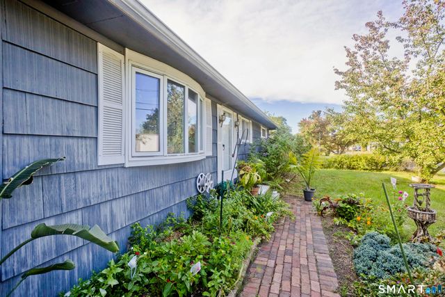 7 Marshall Drive, Enfield, CT 06082