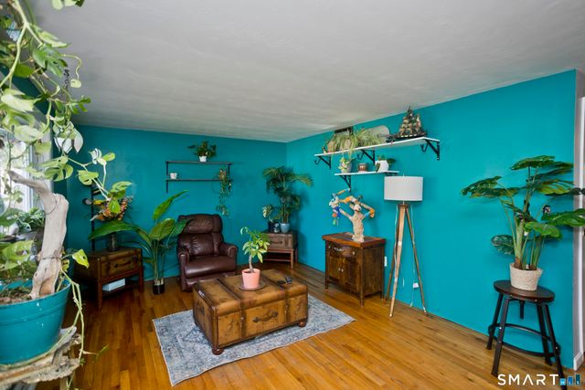 7 Marshall Drive, Enfield, CT 06082
