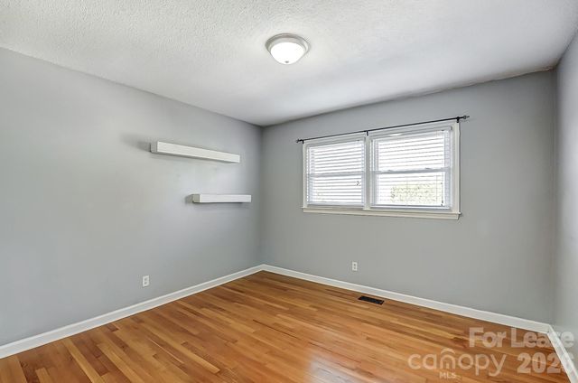 10 Spruce Pine Drive, Belmont, NC 28012