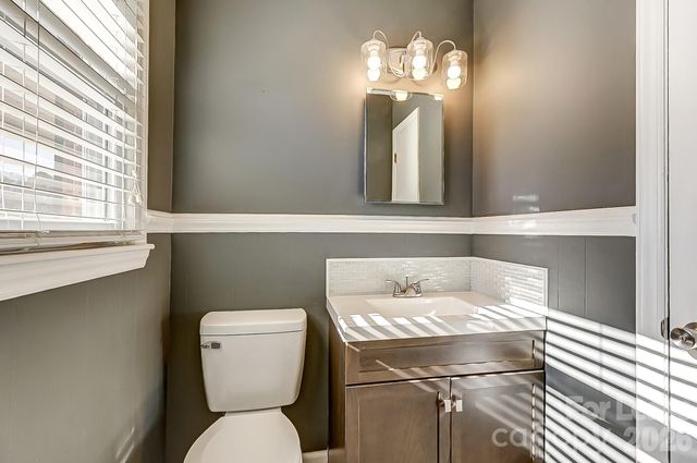 10 Spruce Pine Drive, Belmont, NC 28012