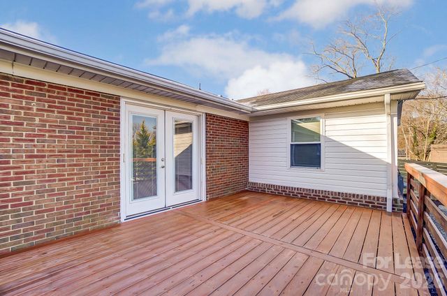 10 Spruce Pine Drive, Belmont, NC 28012