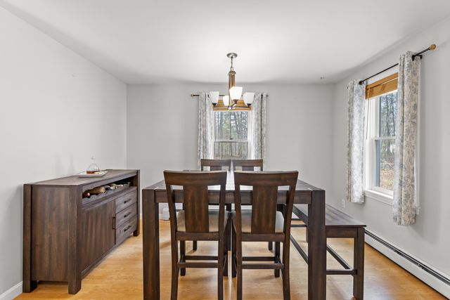 125 S Main Street, Newton, NH 03858