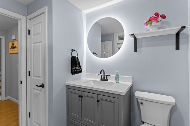 125 S Main Street, Newton, NH 03858