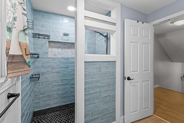 125 S Main Street, Newton, NH 03858