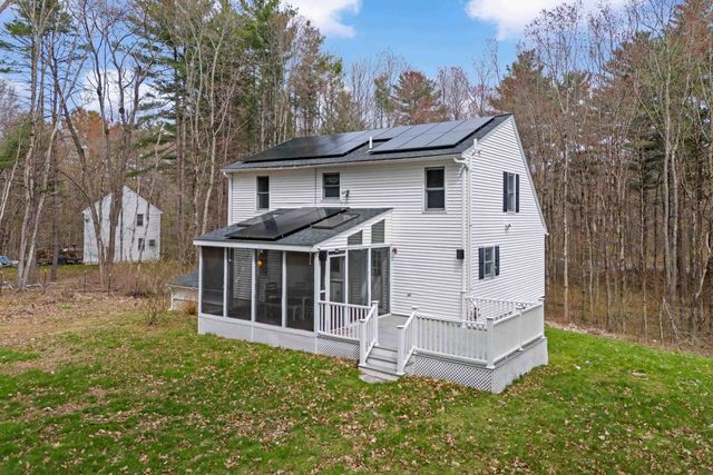 125 S Main Street, Newton, NH 03858