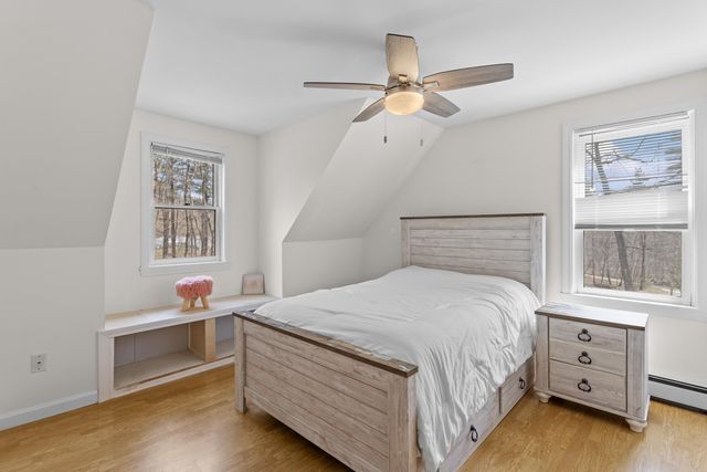 125 S Main Street, Newton, NH 03858