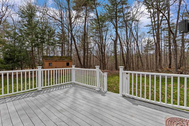125 S Main Street, Newton, NH 03858