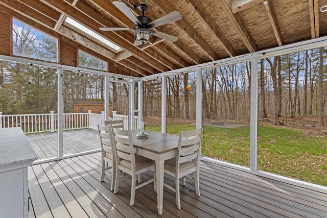 125 S Main Street, Newton, NH 03858