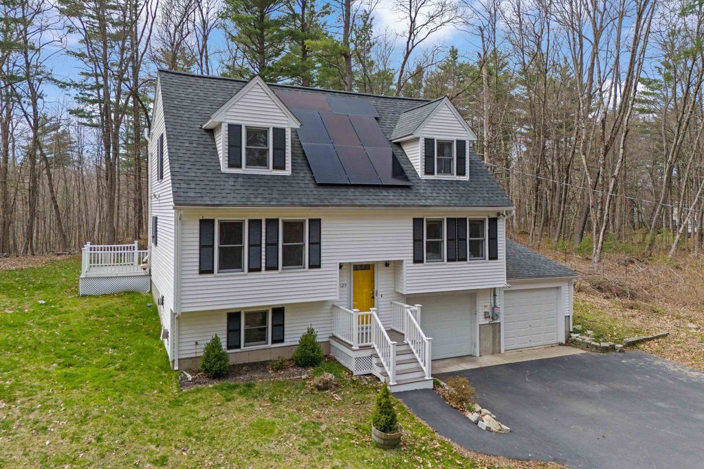 125 S Main Street, Newton, NH 03858