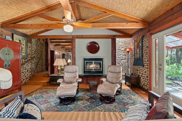 801 Mickle Creek Rd, Medina, TX 78055