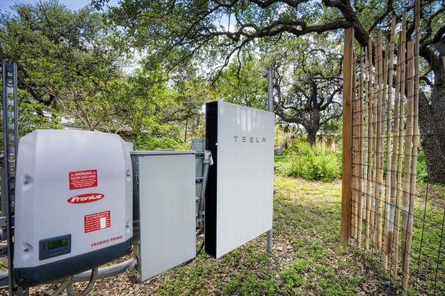 801 Mickle Creek Rd, Medina, TX 78055