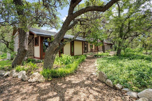 801 Mickle Creek Rd, Medina, TX 78055