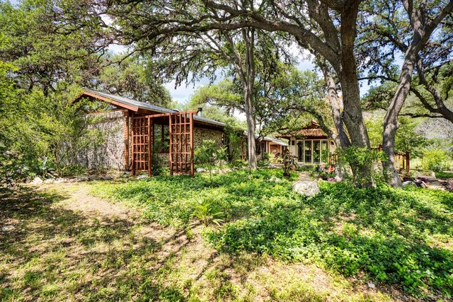801 Mickle Creek Rd, Medina, TX 78055