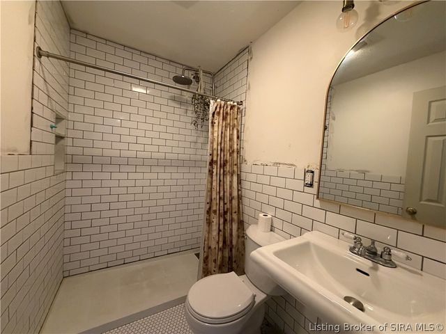 115 Denny Drive, New Albany, IN 47150