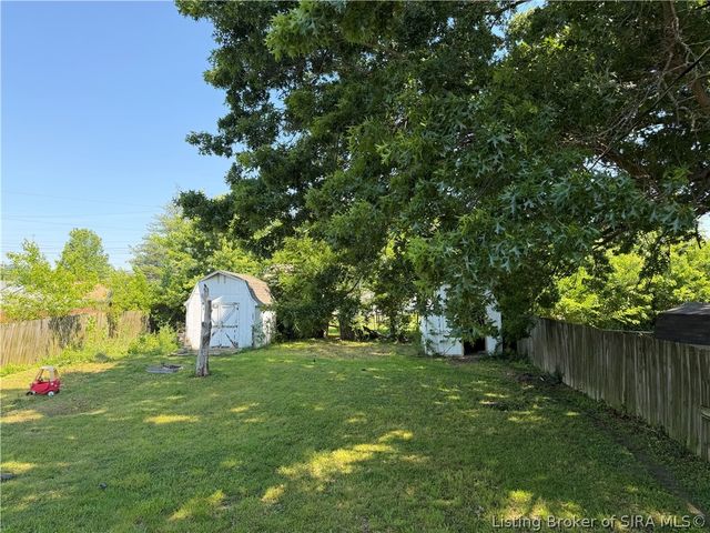 115 Denny Drive, New Albany, IN 47150