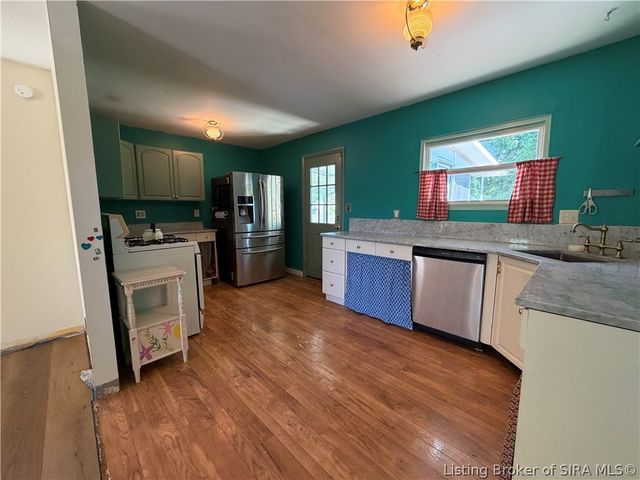 115 Denny Drive, New Albany, IN 47150