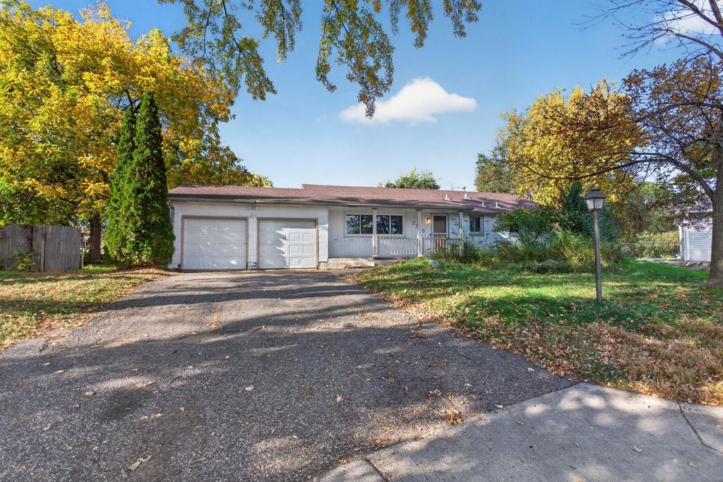 7725 Pearson Court, Brooklyn Park, MN 55444 — exterior