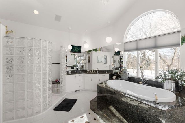 N6715 County Road I, Fredonia, WI 53021