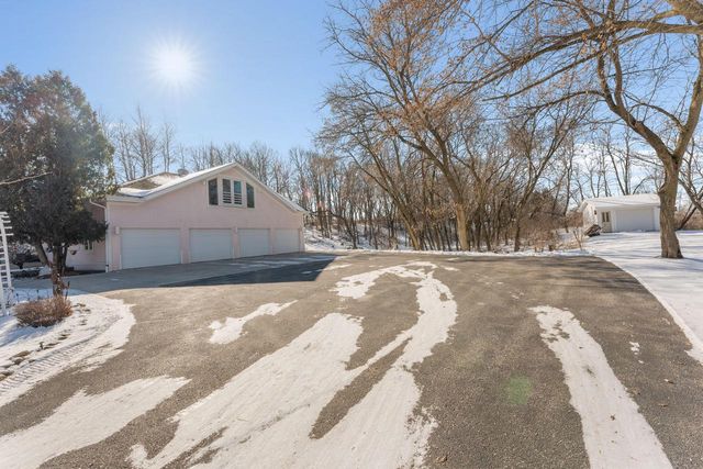 N6715 County Road I, Fredonia, WI 53021
