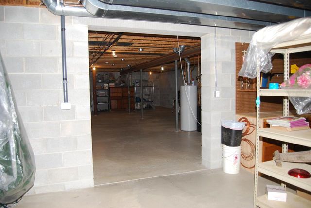 N6715 County Road I, Fredonia, WI 53021