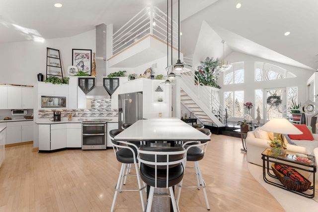 N6715 County Road I, Fredonia, WI 53021