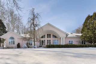 N6715 County Road I, Fredonia, WI 53021