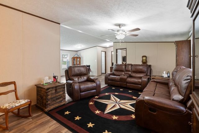 248 Whispering Trail, Gun Barrel City, TX 75156