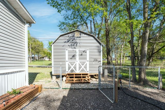 248 Whispering Trail, Gun Barrel City, TX 75156