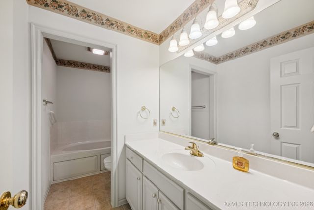 315 Savannah Park Street, Pryor, OK 74361