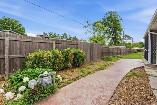 315 Savannah Park Street, Pryor, OK 74361