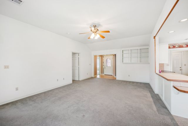 315 Savannah Park Street, Pryor, OK 74361