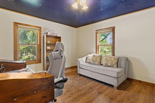 10 Maple Court, Edgerton, WI 53534