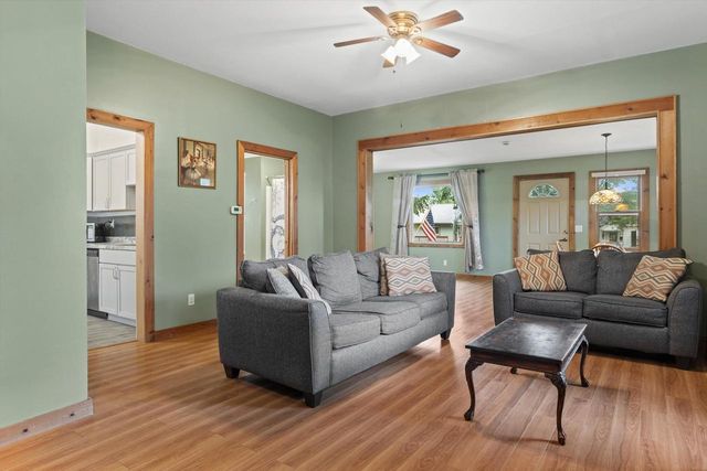 10 Maple Court, Edgerton, WI 53534