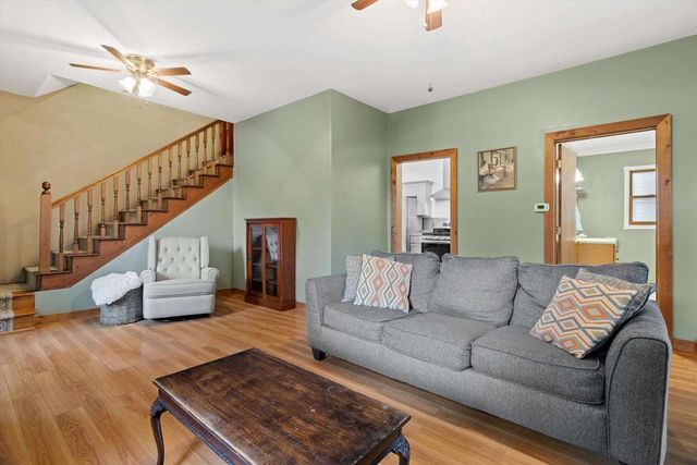 10 Maple Court, Edgerton, WI 53534