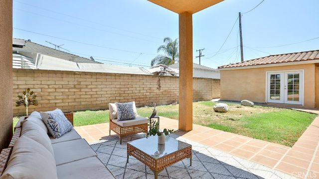 4704 E Centralia Street, Long Beach, CA 90808